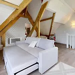 펜션 La Clef Decamp Domaine De Lalie 20pers Piscine Tennis, 8min Saint-Planchers