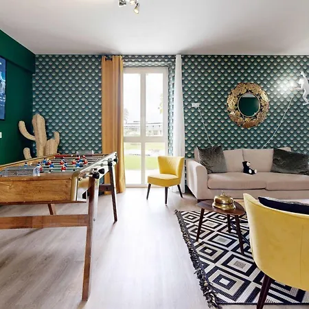 La Clef Decamp Domaine De Lalie 20pers Piscine Tennis, 8min 펜션