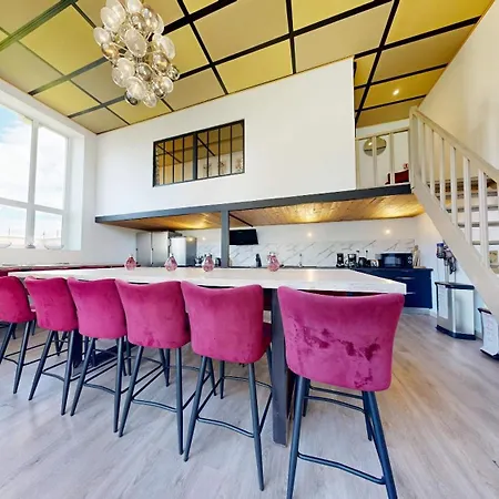 Дом отдыха Domaine De Lalie 20pers Piscine Tennis, 8min