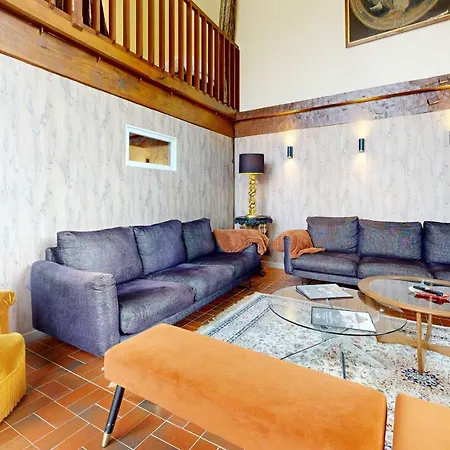 Дом отдыха Domaine De Lalie 20pers Piscine Tennis, 8min