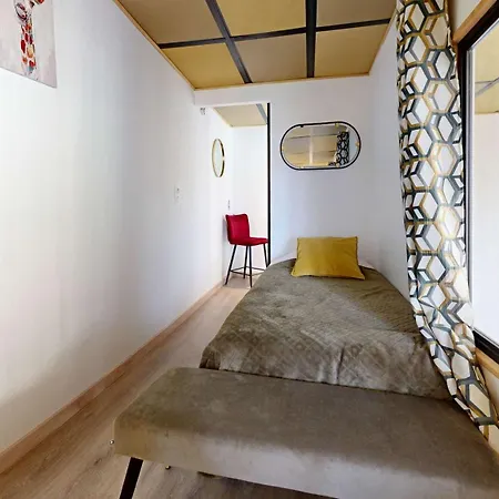 Domaine De Lalie 20pers Piscine Tennis, 8min Saint-Planchers