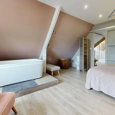 Domaine De Lalie 20pers Piscine Tennis, 8min Saint-Planchers