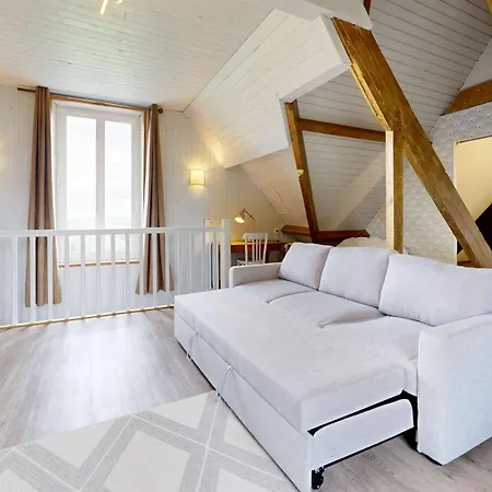 Дом отдыха Domaine De Lalie 20pers Piscine Tennis, 8min *