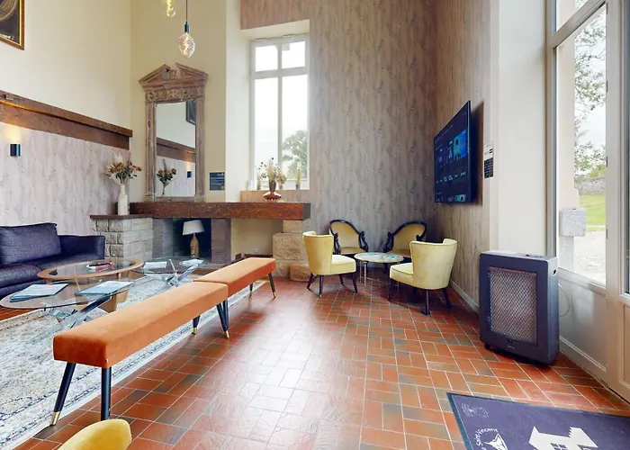 펜션 La Clef Decamp Domaine De Lalie 20pers Piscine Tennis, 8min