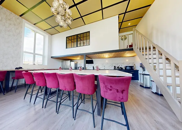 펜션 La Clef Decamp Domaine De Lalie 20pers Piscine Tennis, 8min