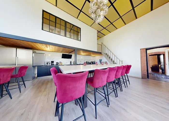 La Clef Decamp Domaine De Lalie 20pers Piscine Tennis, 8min * Saint-Planchers