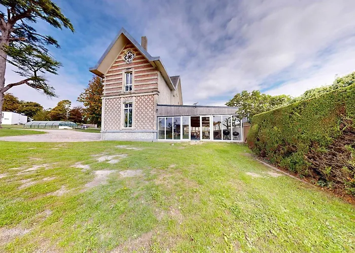 La Clef Decamp Domaine De Lalie 20pers Piscine Tennis, 8min Saint-Planchers