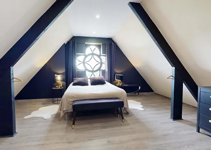 펜션 La Clef Decamp Domaine De Lalie 20pers Piscine Tennis, 8min