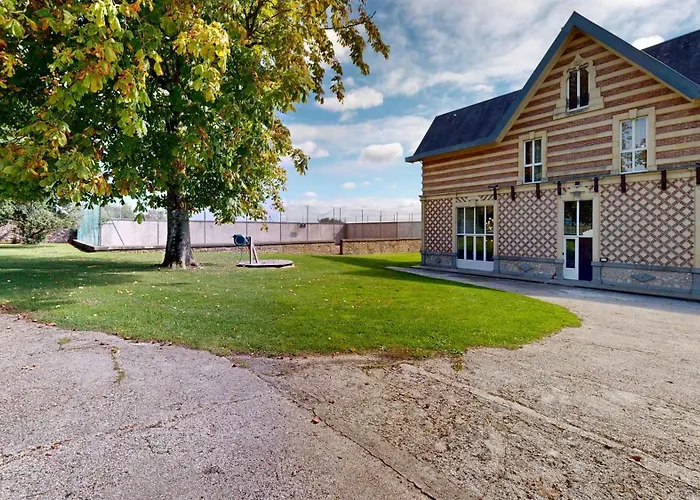 펜션 La Clef Decamp Domaine De Lalie 20pers Piscine Tennis, 8min Saint-Planchers